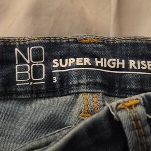 No boundaries jeans
